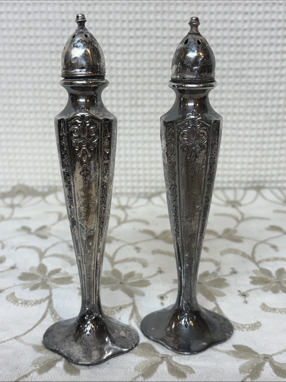 W. B. MFG. Co. Silver plated salt and pepper shakers